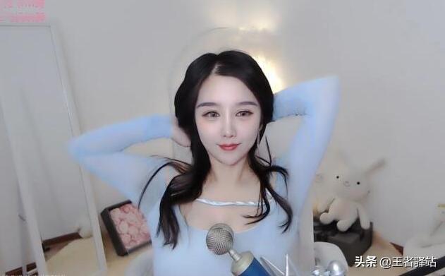 美女直播_美女直播跳舞舞蹈视频