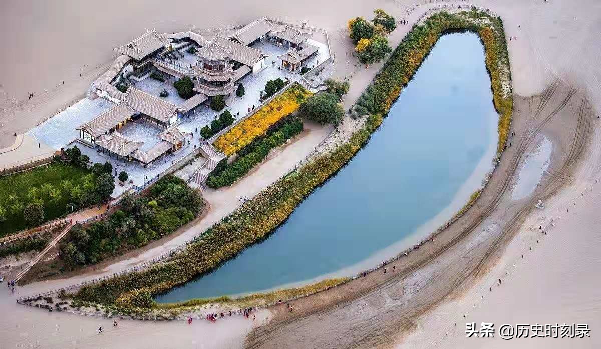 沙漠第一泉之称的是_沙漠第一泉之称的是什么泉