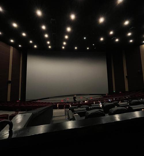 首都电影院影讯_首都电影院影讯今日影讯