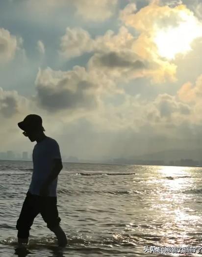 花海直播app_花海直播app改叫什么名字 花海直播app_花海直播app改叫什么名字