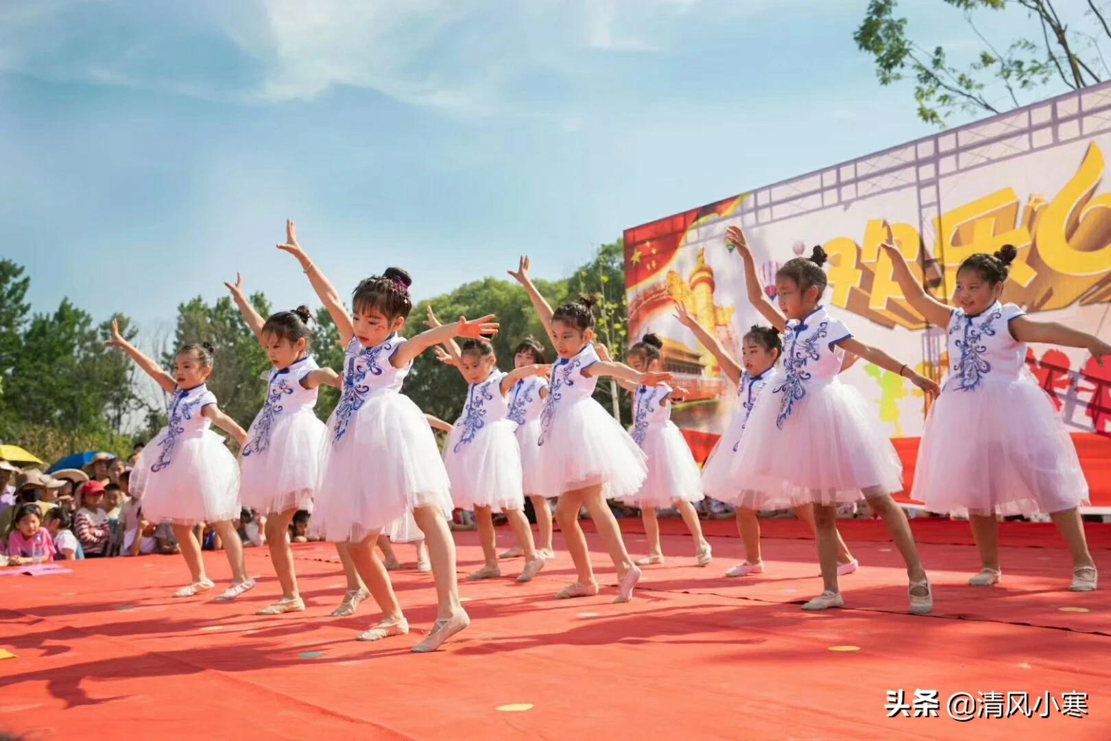 美女请别影响我学习_美女请别影响我读书 全攻略