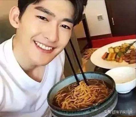 张翰牛肉面_张翰牛肉面梗是什么意思