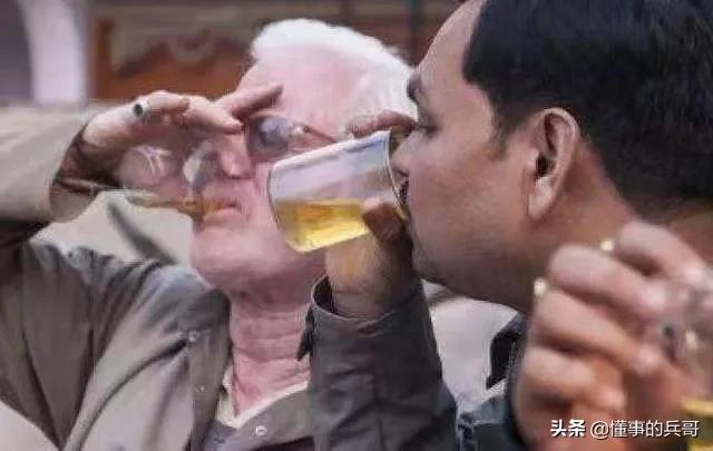 7.8亿人进朋友圈_每天7.8亿人进朋友圈