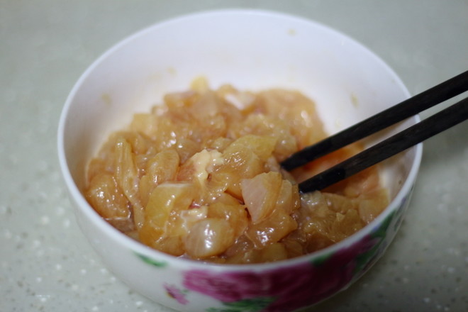 宫保鸡丁中的宫保是指_宫保鸡丁中的宫保是指人名还是官名