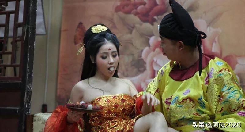一骑红尘妃子笑中的主角杨贵妃_一骑红尘妃子笑杨贵妃是因为什么东西而笑