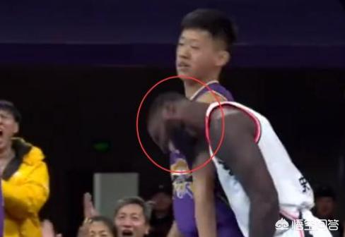 在你头上暴扣_在你头上暴扣 no fly 我根本不是idol歌词