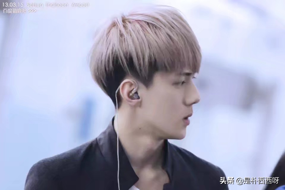 鹿晗模仿黄子韬_鹿晗模仿黄子韬视频
